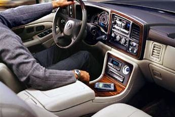 2002 Cadillac Escalade - interiér